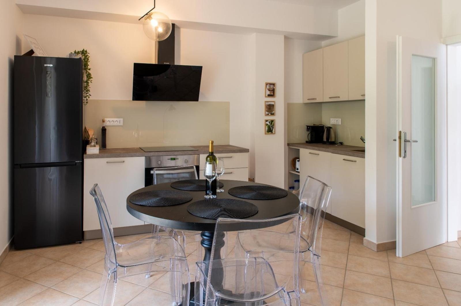 Apartment Sopta Пореч Екстериор снимка